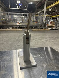 Image of Parr Manual Pellet Press, Model 2810 03