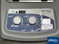 Image of VWR 7" x 7" Ceramic Top Digital Hot Plate / Stirrer 06