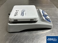 Image of VWR 7" x 7" Ceramic Top Digital Hot Plate / Stirrer 05