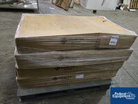 Image of Lot of (4) Clear-Vu Lighting Fixtures 04