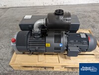 Image of Busch Oil-lubricated rotary vane vacuum pump, model R5 RA0305D 02