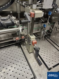 Image of Fuji Seal sleever, model 410XVL 18