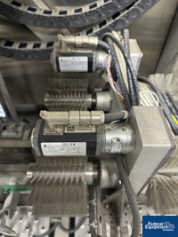 Image of Fuji Seal sleever, model 410XVL 26
