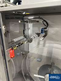 Image of Fuji Seal sleever, model 410XVL 68