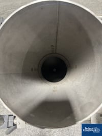 Image of Fuji Seal sleever, model 410XVL 77