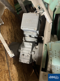 Image of Fuji Seal sleever, model 410XVL 94