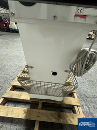 Image of Nilfisk Vacuum, Model 3156 08