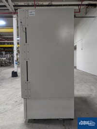 Image of VWR ULT Freezer, Model VWR40086A 04