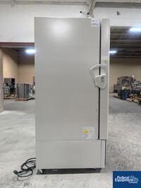Image of VWR ULT Freezer, Model 5706 05