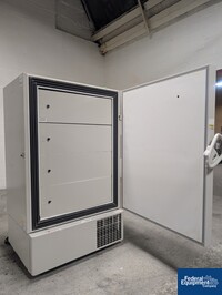 Image of VWR ULT Freezer, Model 5706 10