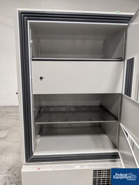 Image of VWR ULT Freezer, Model 5706 12