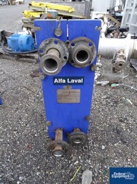 Image of 167 SQ FT ALFA LAVAL PLATE HEAT EXCHANGER, 150# 02