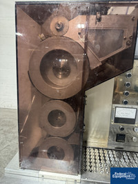Image of Qualicaps Capsule Bander, Model S-100 20