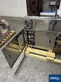 Image of Qualicaps Capsule Bander, Model S-100 33