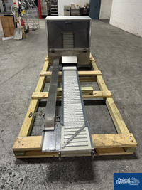 Image of Cap Hopper Elevator 02