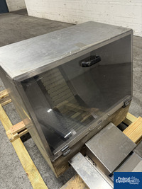 Image of Cap Hopper Elevator 07