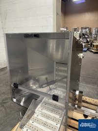 Image of Inline Filling Systems Capper, Model Computorque Inline Capper 26