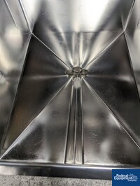 Image of Portable Stainless Steel Powder Bin 08