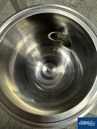 Image of Stainles Steel Filter Housing with Cart 07
