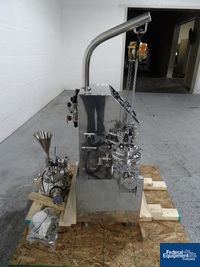 Image of 5/1 Liter Powrex Granulating Mixer, S/S 03