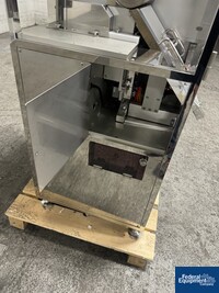 Image of Shionogi Qualicaps Capsule Checkweigher, Model CWI-40 20