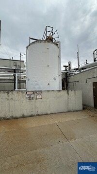 Image of 11,000 Gal Stainless Steel Tank 02