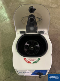 Image of Labsco Advantage Centrifuge, Model 614B 04