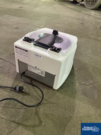 Image of Fisher Scientific Horizon Centrifuge, model 614B 03