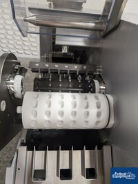 Image of Harro Hofliger Checkweigher, Model Omnicontrol 6 17