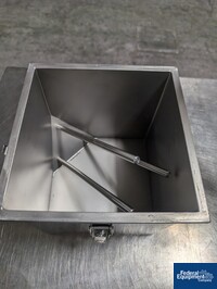 Image of Erweka Box Bin Blender, Model AR 400 13