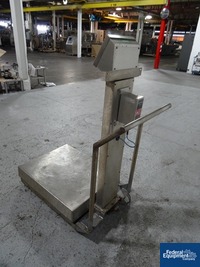 Image of 24" x 30" Mettler Toledo Scale, S/S 03
