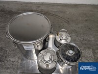 Image of Lot of Stainless Steel Tanks 03
