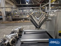 Image of GlobePharma MiniBlend Dry Powder Mixer 08