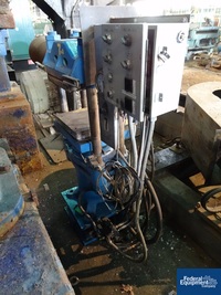 Image of 62.8 Ton FH Maloney 4 Post Molding Press, 16" x 16" 04