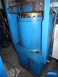 Image of 392.5 Ton Slabside Transfer Molding Press, 24" X 24 04