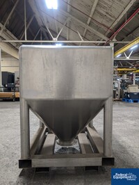 Image of 1,200 Liter Glatt Tote, S/S 04