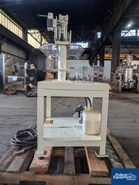 Image of 1 Quart Ross Discharge Press, Model DS-1QT 03