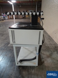 Image of LABCONCO FREEZE DRYER, CAT# 77520-00J 02