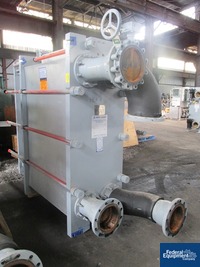 Image of 2,460 Sq Ft Alfa Laval Plate Heat Exchanger, S/S, 150# 02