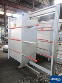 Image of 2,460 Sq Ft Alfa Laval Plate Heat Exchanger, S/S, 150# 04