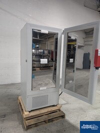 Image of Binder Ultra Guard ULT Freezer, Model UF V 500 10