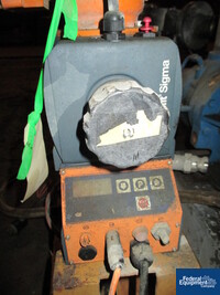 Image of 1" Prominent Gear Pump 03