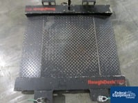 Image of 42" x 30" GSE Roughdeck BPS Floor Scale 03