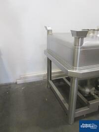 Image of 15 Cu Ft Glatt Tote Bin, S/S 04