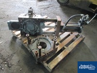 Image of 6" Beringer Screen Changer, Model RSL-60 02