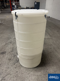 Image of 180 L Plastic Dump Tank 02