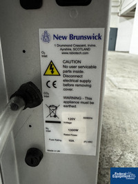 Image of New Brunswick Galaxy 170R CO2 Incubator, Model CO170R-120 03