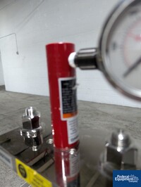 Image of GlobePharma Single Station Tablet Press, Model MTCM-II 09