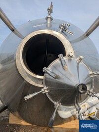 Image of 12,400 Gal Quality Tank Solutions Tank, 304 S/S 08