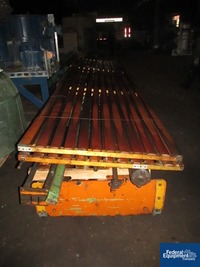 Image of 204" Post Gusseter, 4 Slit Seals 11